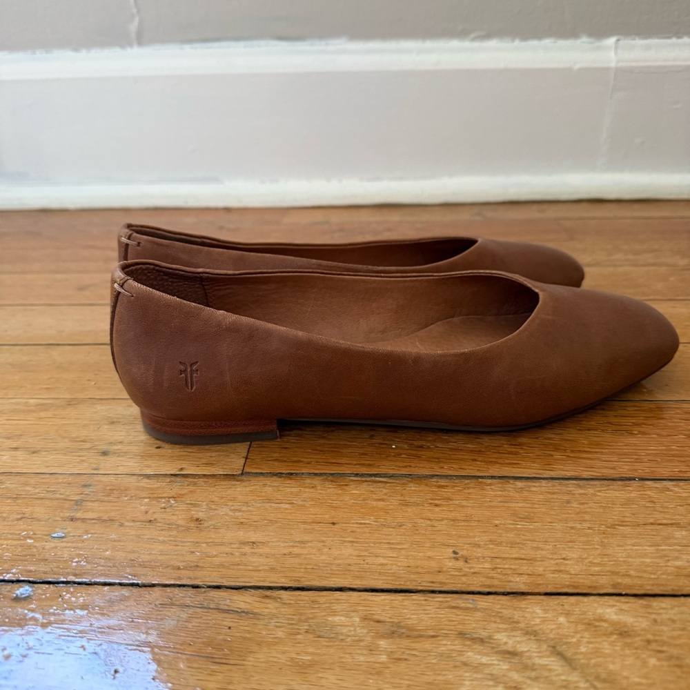 Frye Leather Ballet Flats NIB - Picture 6 of 9